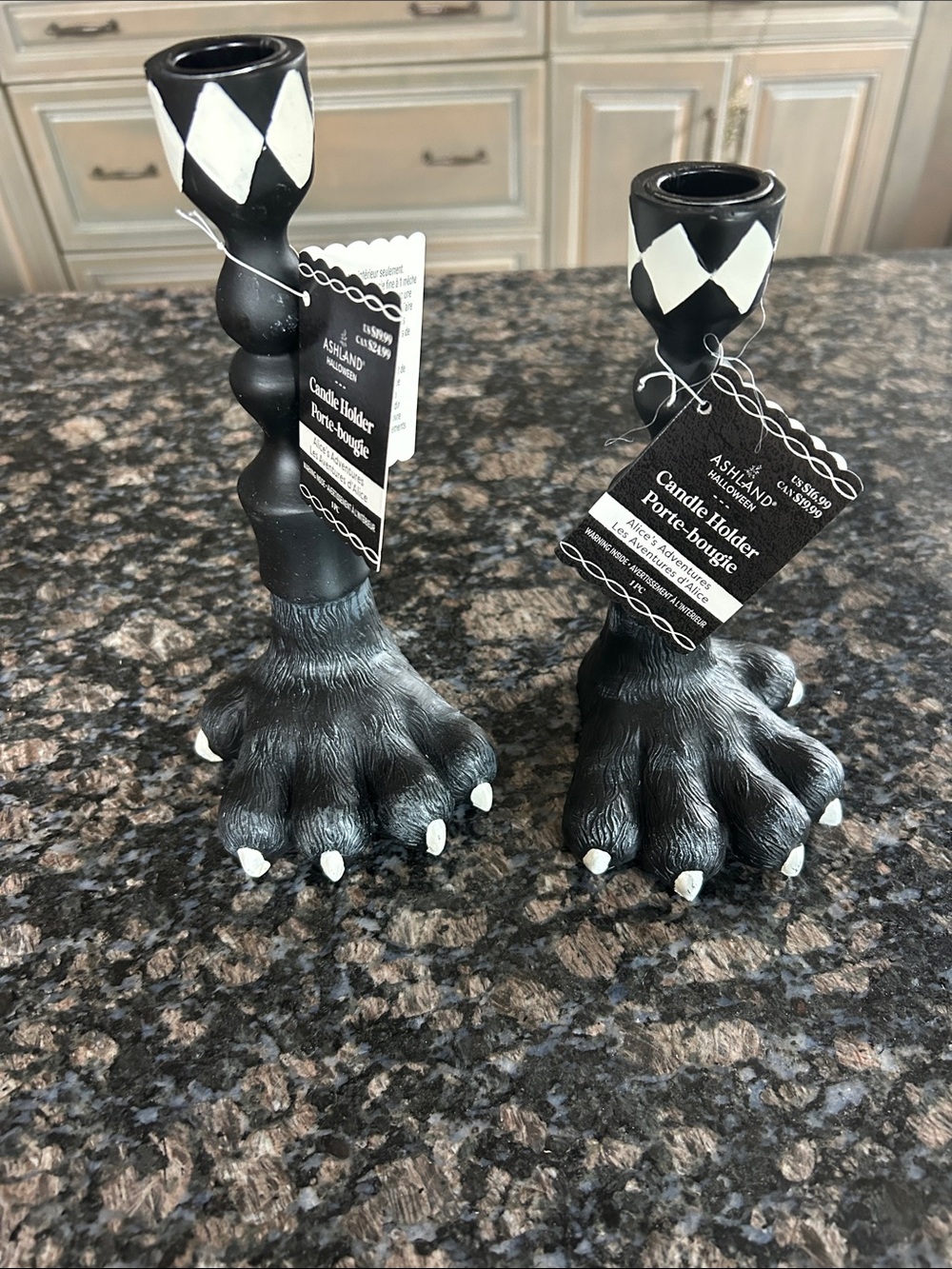ASHLAND CANDLE HOLDER W FOOT PATTERN OR THE  CHESHIRE CAT LOT OF 2 NWT